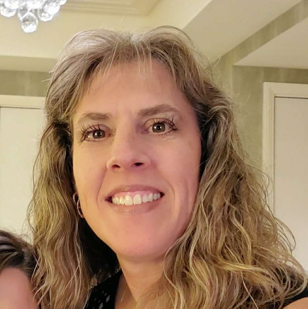 Meet your Posher, Tina